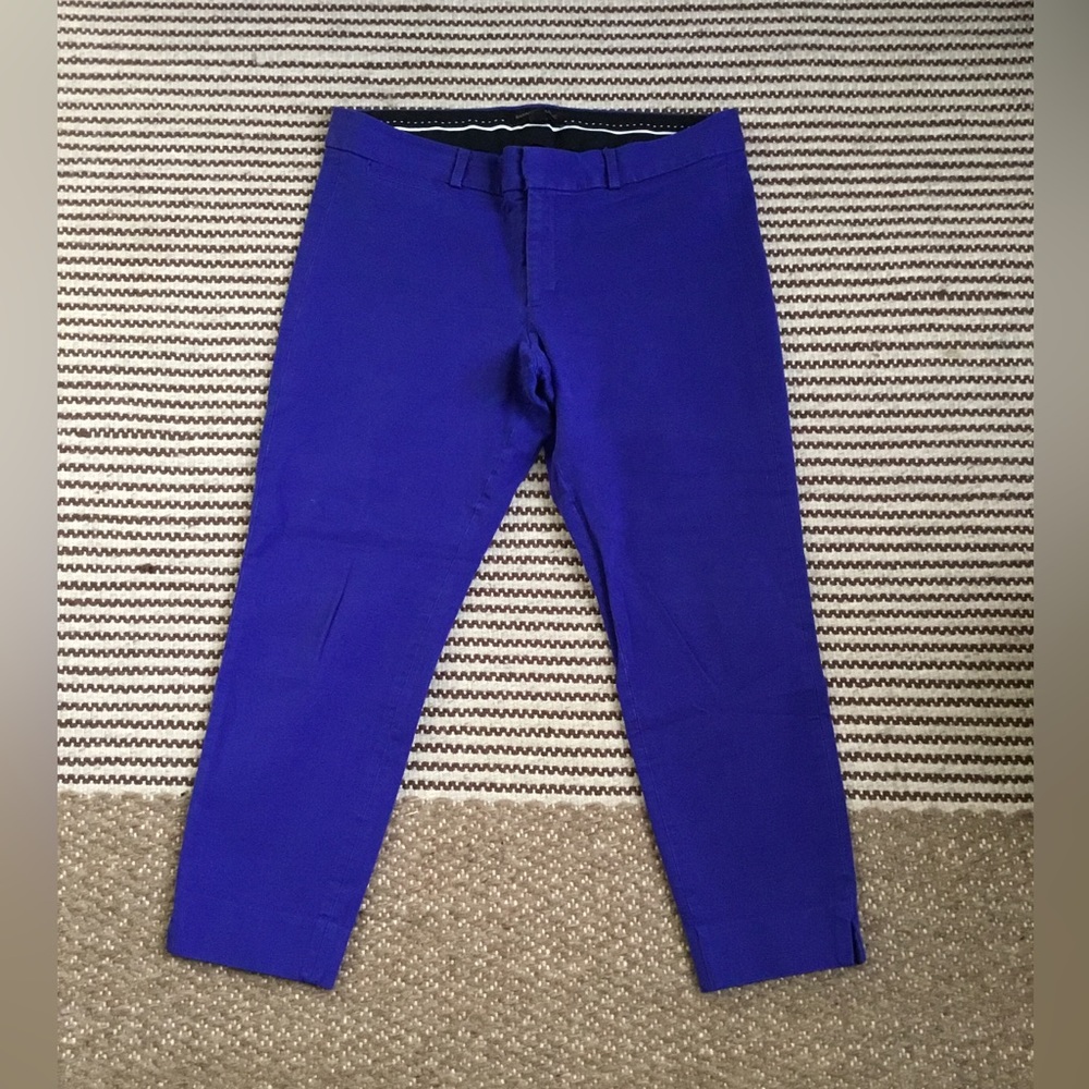 BANANA REPUBLIC